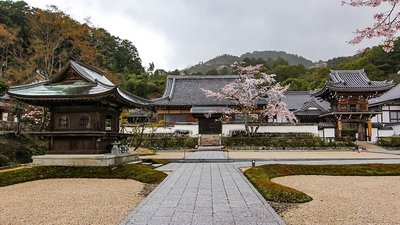 🏯 정토종 젠쇼 절 (조도슈 젠쇼지)